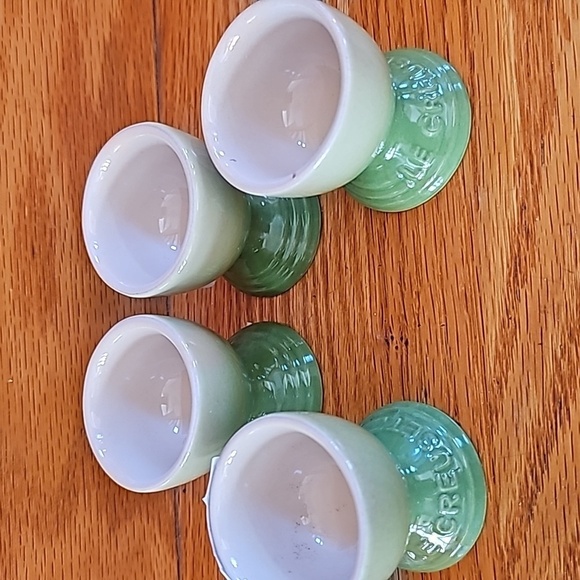 NWT Rare Le Creuset 4-Pack Egg Cup Set in Unique Color – Perfect for EASTER - Picture 3 of 6